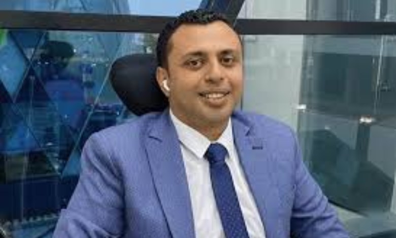  رئيس مجلس إدارة شركة جولد إيرا للسبائك الذهبية