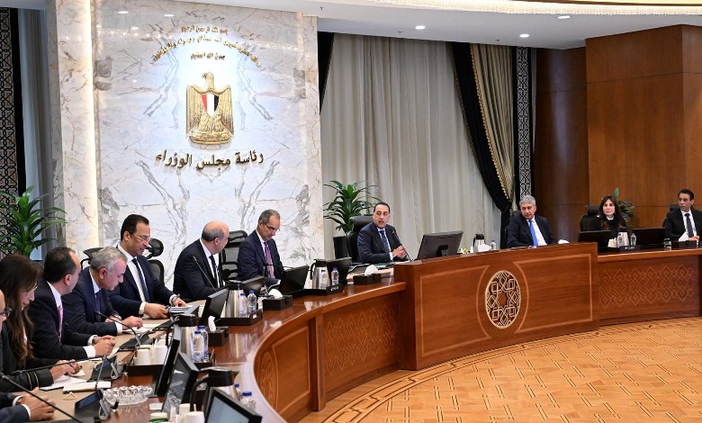  رئيس مجلس الوزراء