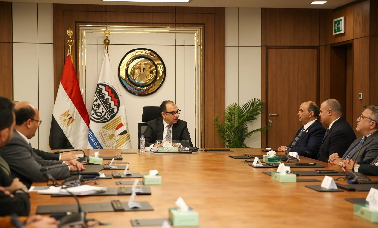  وزير قطاع الأعمال العام