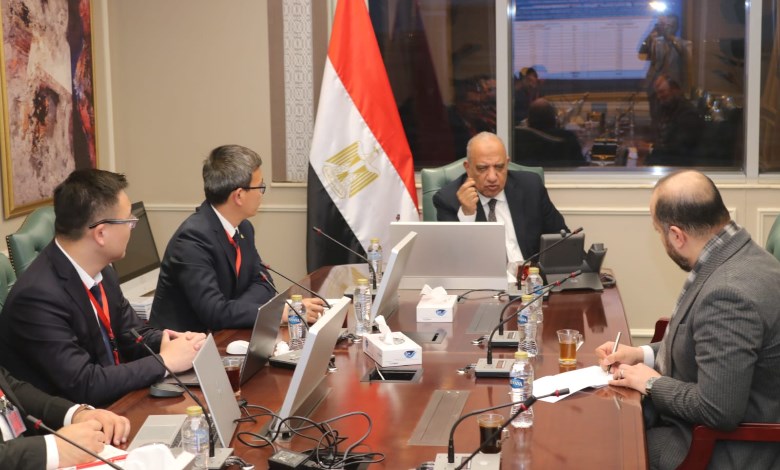 وزير الكهرباء