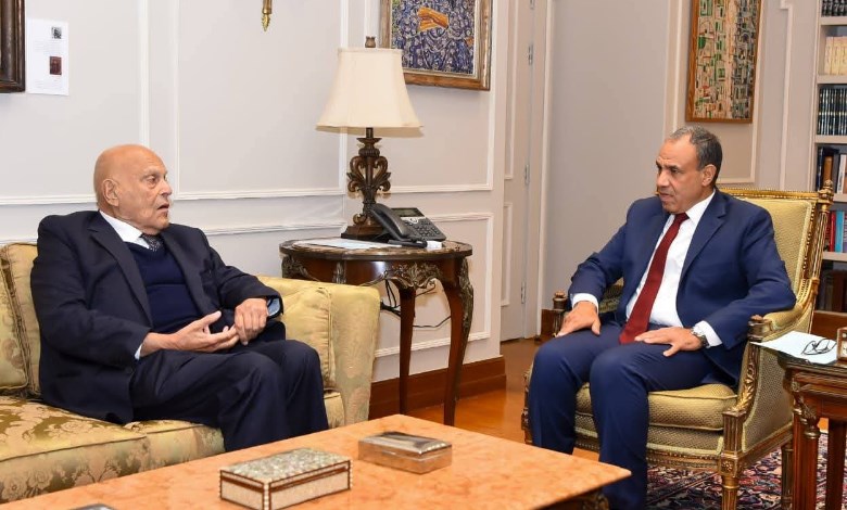 لقاء وزير الخارجية ود مجدى يعقوب