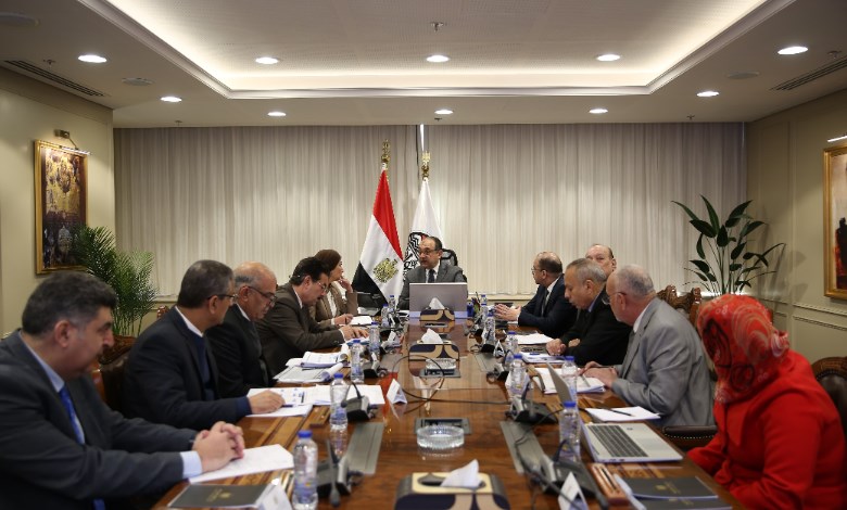 وزير قطاع الأعمال 