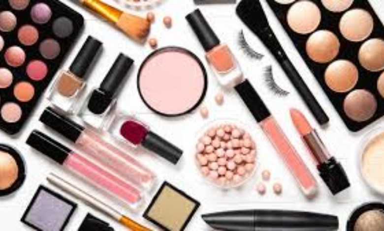 طلب ترخيص مخزن تابع لمصنع مستحضرات تجميل