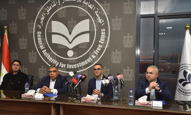 المهندس حسن الخطيب وزير الاستثمار والتجارة الخارجية 