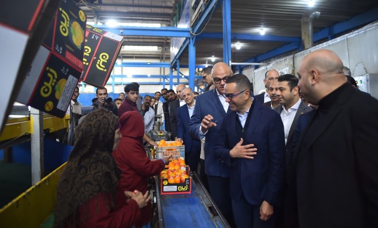 المهندس حسن الخطيب وزير الاستثمار والتجارة الخارجية 