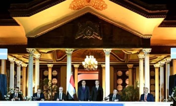 مراسم توقيع أكبر صفقة للترددات