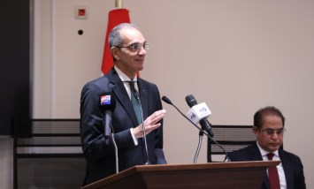 وزير الاتصالات