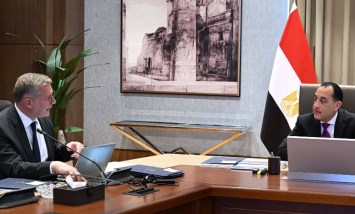  رئيس مجلس الوزراء