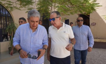 وزير السياحة والآثار