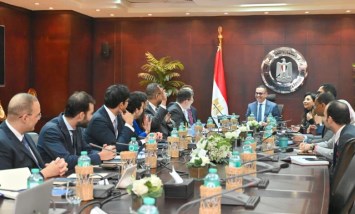 المهندس حسن الخطيب وزير الاستثمار والتجارة الخارجية 