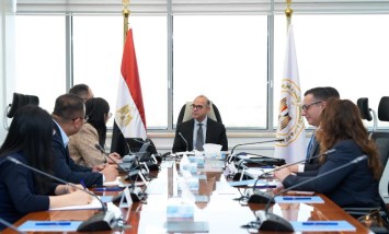 وزير الاستثمار يلتقي مسؤولي مجموعة "هيميلي " الصينية لبحث فرص إقامة مشروع صناعي فى مصر   