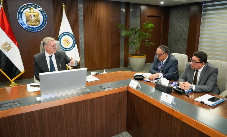 وزير البترول والثروة المعدنية