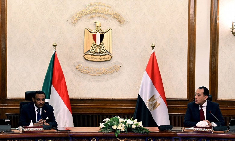  رئيس مجلس الوزراء
