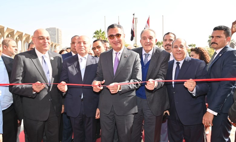 وزير التموين