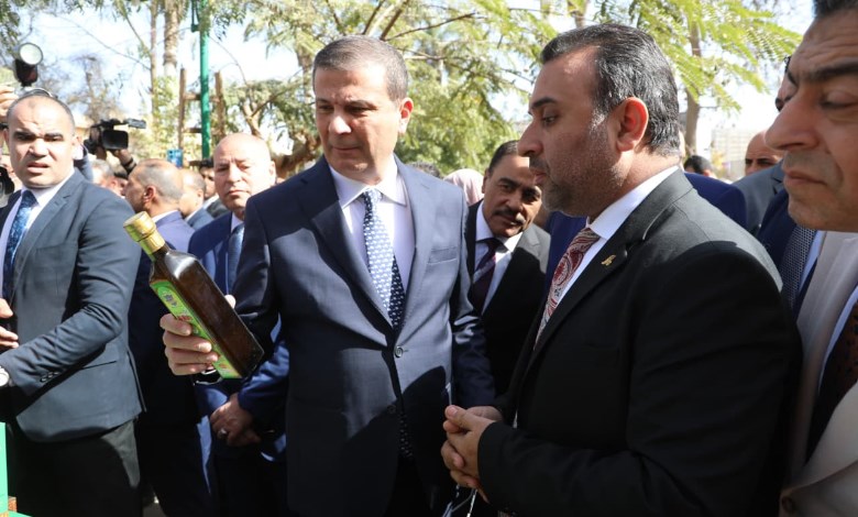 وزير الزراعة