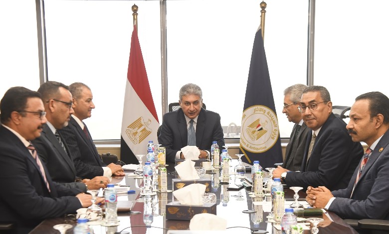 وزير السياحة والآثار