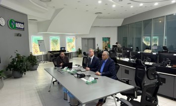 وزير البترول والثروة المعدنية