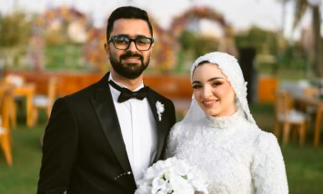 العروسان
