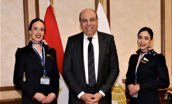 وزير الطيران المدني