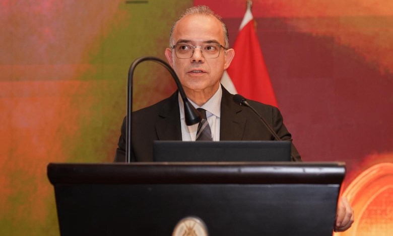  وزير الاستثمار والتجارة الخارجية