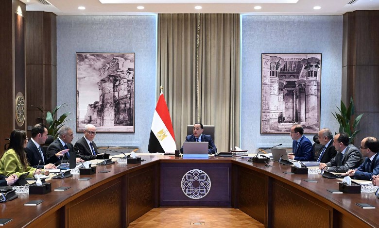  رئيس مجلس الوزراء