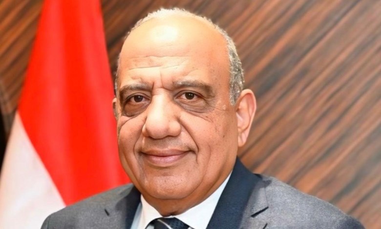 وزير الكهرباء 