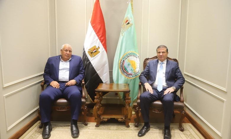 وزير الزراعة ومحافظ مطروح 