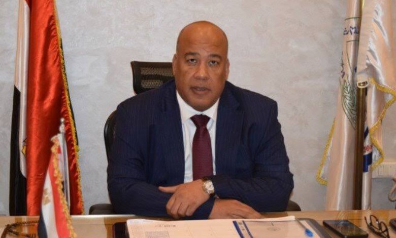   أيمن العشري رئيس غرفة القاهرة التجارية