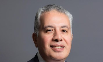 نادر سعد