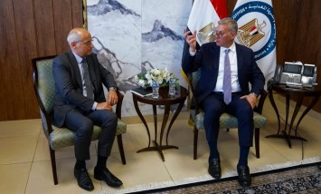 وزير البترول والثروة المعدنية