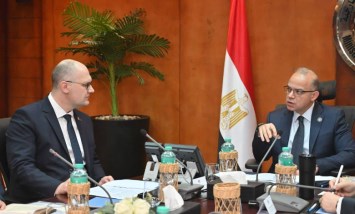 وزير الاستثمار والتجارة الخارجية