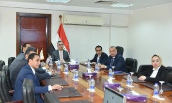 وزير التموين والتجارة الداخلية