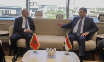 وزير الزراعة ونظيرة المغربى 