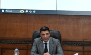 وزير الصناعة