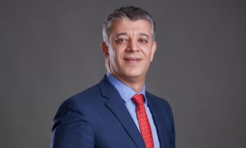 هشام الجمل رئيس جمعية الطاقة الشمسية في بنبان