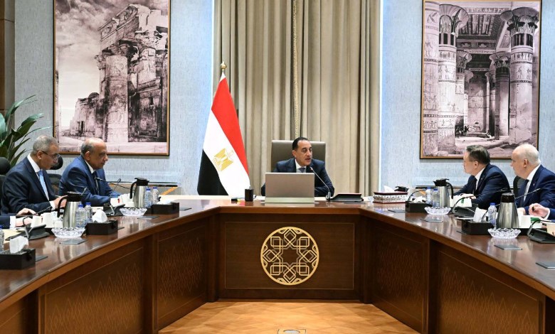  رئيس مجلس الوزراء
