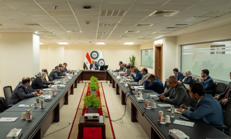  وزير البترول والثروة المعدنية