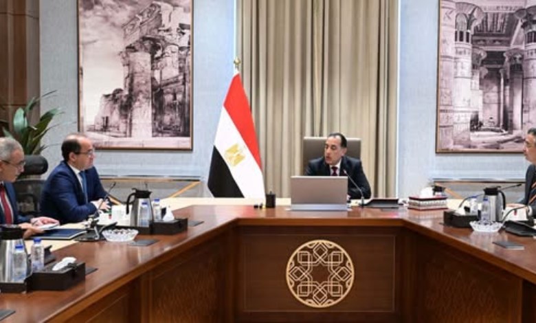  رئيس مجلس الوزراء