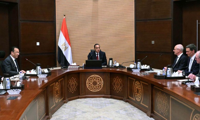  رئيس مجلس الوزراء