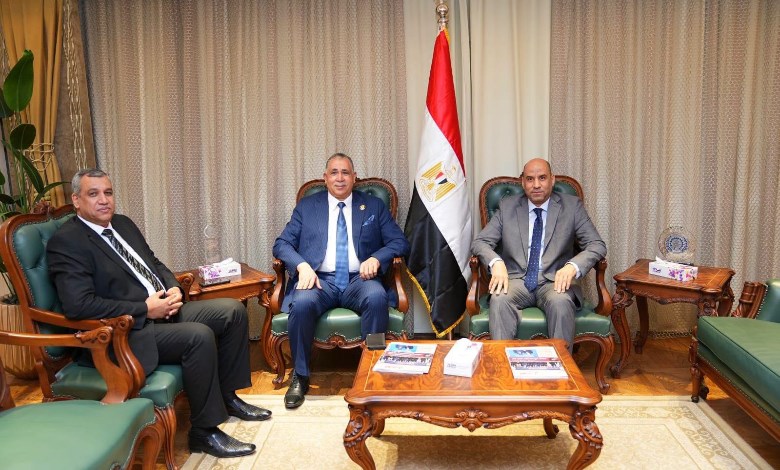  وزير العمل حسن رداد