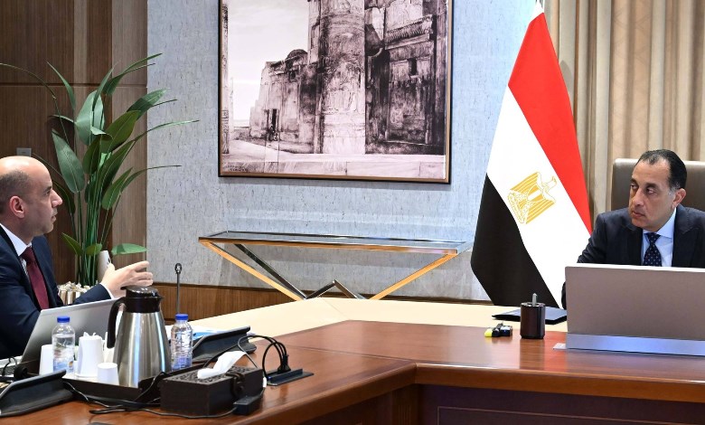 رئيس مجلس الوزراء