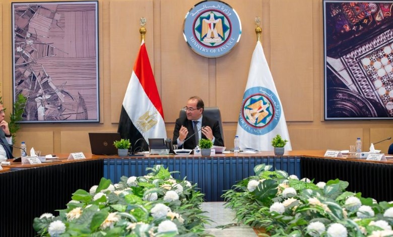 وزير المالية 