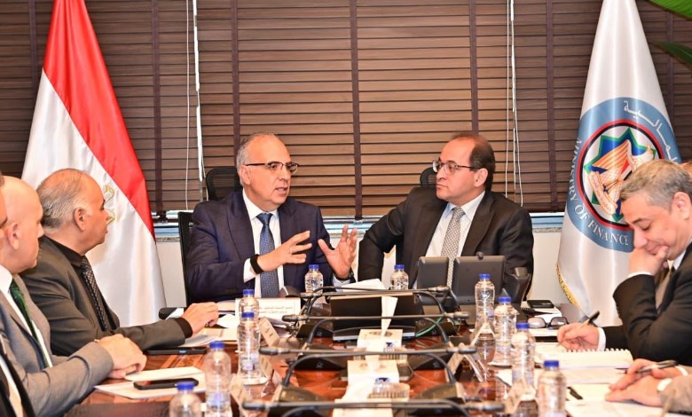 وزير المالية 