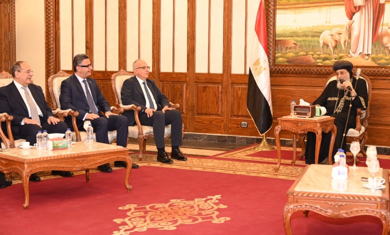 وزير التموين