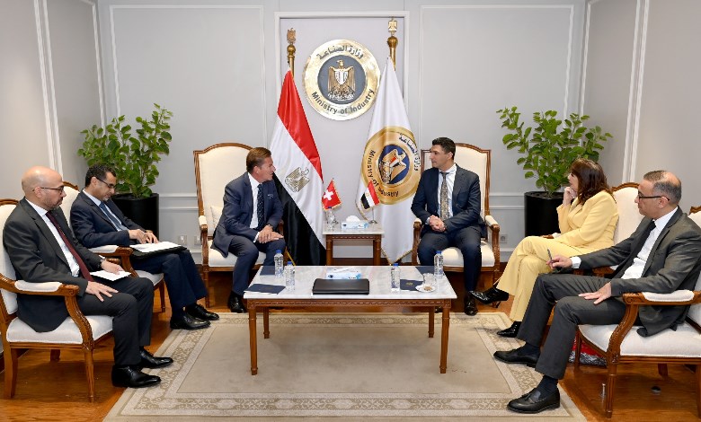 خلال اللقاء