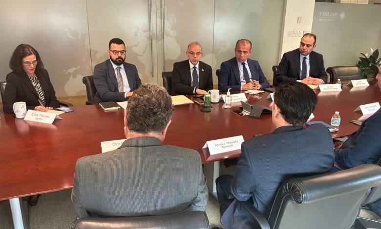 وزير الاستثمار يستعرض أولويات تعزيز مناخ الاستثمار في "مائدة مستديرة" بواشنطن  
