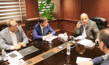 وزير الكهرباء والطاقة المتجددة