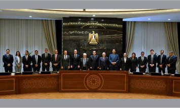  رئيس مجلس الوزراء