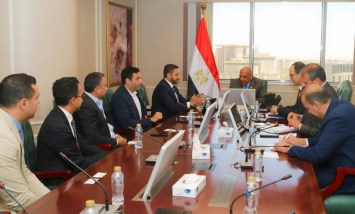  وزير الكهرباء والطاقة المتجددة
