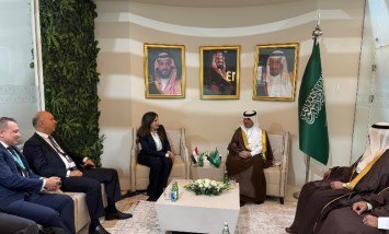  وزيرة الإسكان والمرافق والمجتمعات العمرانية